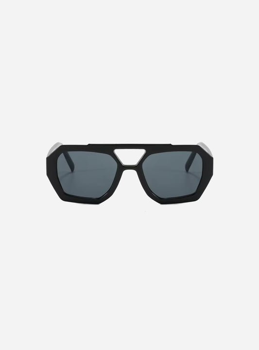 Mistral - Black
